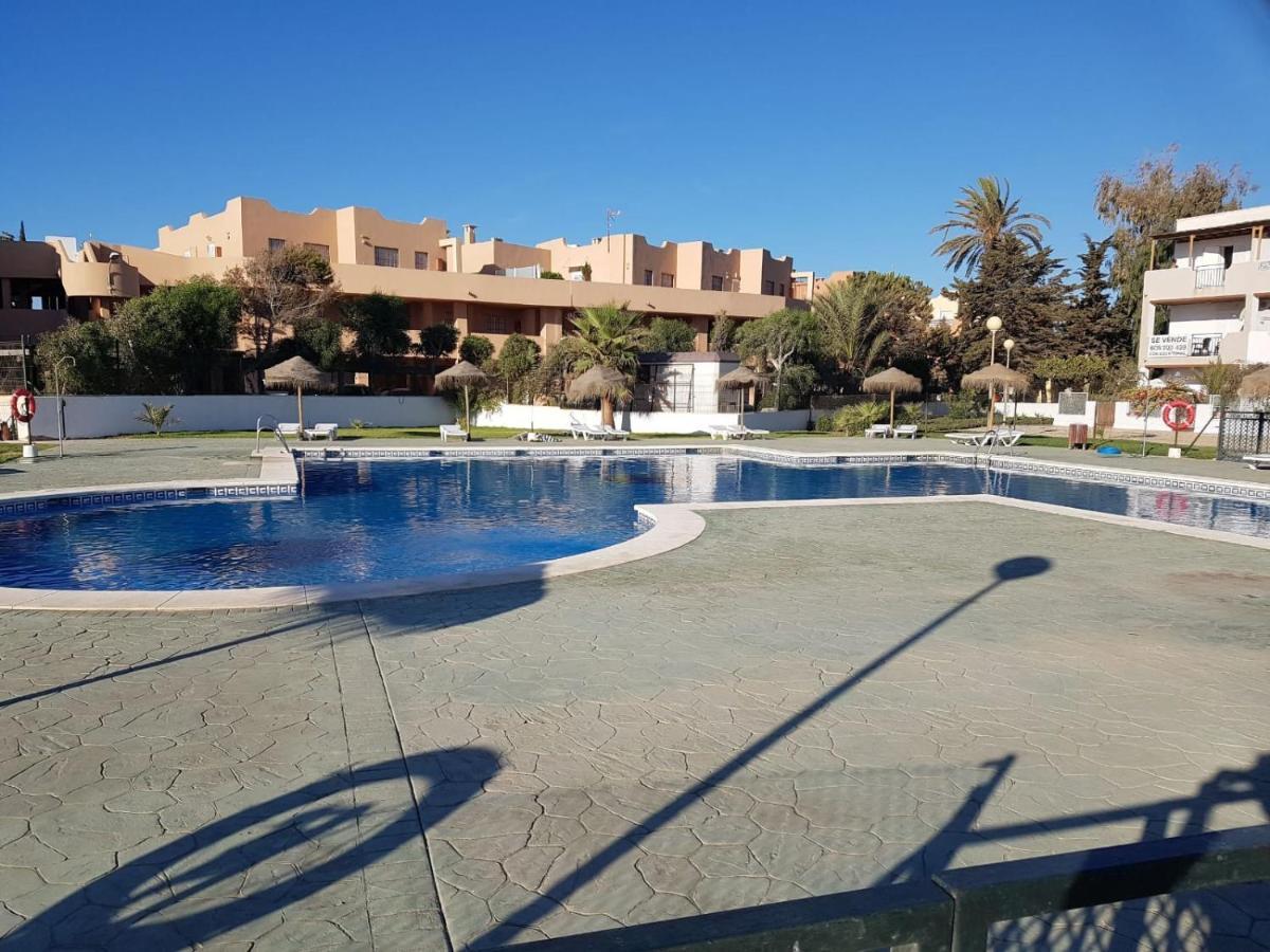 Casa Baja Naturista Con Patio En Primera Linea De Playa Con Piscina Comunitaria! Vera Exterior photo